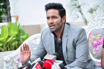 Dynamite Movie Press Meet